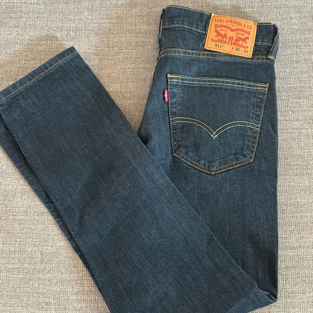 NWOT!!! Levi’s 511 jeans - 32x32